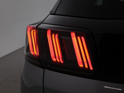 Peugeot 3008 1.2 HYBRID 145 PK AUT. GT / GT-LINE + STOELVERW. | CAMERA | ADAPTIVE CRUISE | CARPLAY | 18 INCH ActivLease financial lease