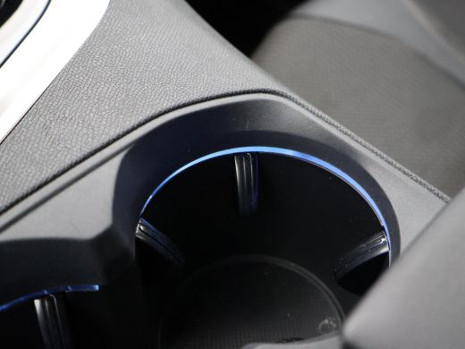 Peugeot 3008 1.2 HYBRID 145 PK AUT. GT / GT-LINE + STOELVERW. | CAMERA | ADAPTIVE CRUISE | CARPLAY | 18 INCH ActivLease financial lease