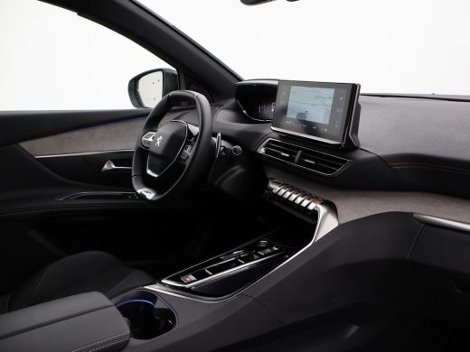 Peugeot 3008 1.2 HYBRID 145 PK AUT. GT / GT-LINE + STOELVERW. | CAMERA | ADAPTIVE CRUISE | CARPLAY | 18 INCH ActivLease financial lease