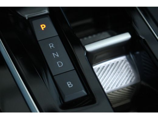 Peugeot 3008 1.6 HYbrid 225 GT | Panoramadak | ACC + Drive Assist | Camera | Navi | LED | Carplay | Keyless | ... ActivLease financial lease