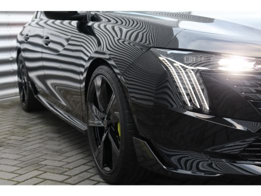 Peugeot 508 PSE 1.6 HYBRID 360PK SPORT ENGINEERED AUTOMAAT / NAVI / LEDER / CLIMA / PDC / 20" LMV / CAMERA / ... ActivLease financial lease