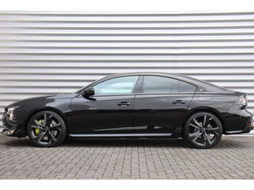 Peugeot 508 PSE 1.6 HYBRID 360PK SPORT ENGINEERED AUTOMAAT / NAVI / LEDER / CLIMA / PDC / 20" LMV / CAMERA / ... ActivLease financial lease