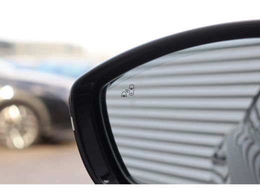 Peugeot 508 SW 1.6 HYBRID 225PK GT PACK AUTOMAAT / NAVI / LEDER / CLIMA / PDC / AGR / 18" LMV / CAMERA / ALCA... ActivLease financial lease