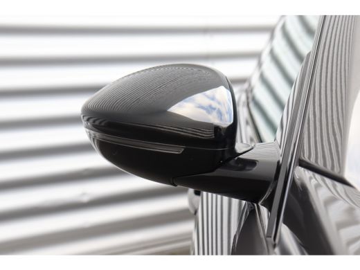 Peugeot 508 SW 1.6 HYBRID 225PK GT PACK AUTOMAAT / NAVI / LEDER / CLIMA / PDC / AGR / 18" LMV / CAMERA / ALCA... ActivLease financial lease