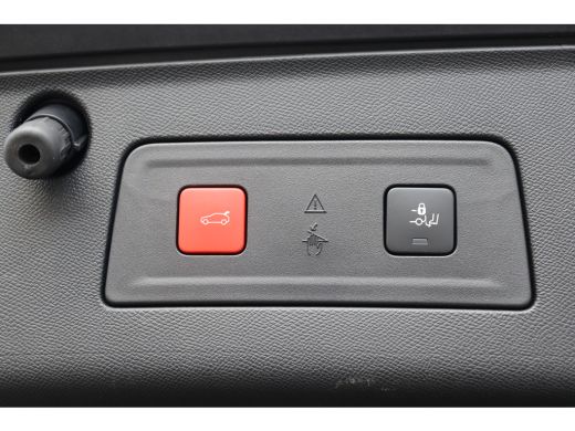 Peugeot 508 SW 1.6 HYBRID 225PK GT PACK AUTOMAAT / NAVI / LEDER / CLIMA / PDC / AGR / 18" LMV / CAMERA / ALCA... ActivLease financial lease