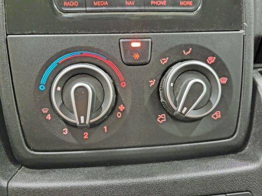 Peugeot Boxer 2.0BlueHDI 164pk L2/H2 Inrichting Euro 6! ActivLease financial lease