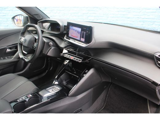 Peugeot e-2008 EV GT 54 kWh | Navigatie | Camera | Fase 3 | Adaptieve cruise | All season | BTW | Nieuw model | ActivLease financial lease