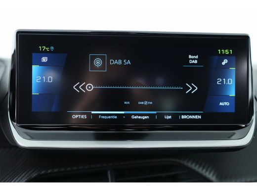 Peugeot e-208 EV GT 350 50 kWh | Adaptive Cruise | Camera | Keyless | Stoelverwarming | Cliamte Control | 10" T... ActivLease financial lease