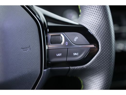 Peugeot e-208 EV GT 350 50 kWh | Adaptive Cruise | Camera | Keyless | Stoelverwarming | Cliamte Control | 10" T... ActivLease financial lease