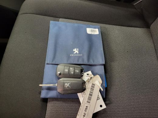 Peugeot Expert 1.5BlueHDI L2/H1 Trekhaak Euro 6! ActivLease financial lease