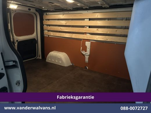 Renault Trafic 2.0 dCi L2H1 Fabrieksgarantie Euro6 Airco | LED | Cruisecontrol | Trekhaak Parkeersensoren, Bijri... ActivLease financial lease