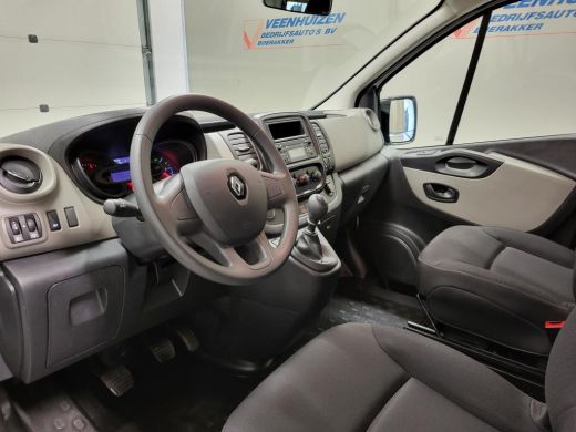 Renault Trafic Passenger 1.6dCi 8-Personenbus - Excl. BTW / BPM vrij Euro 6! ActivLease financial lease