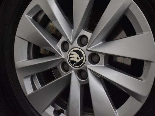 Skoda Kamiq 1.0 TSI 7-DSG Automaat Ambition l Apple Car Play & Android Auto l DAB l LED koplampen l 16" 10 sp... ActivLease financial lease