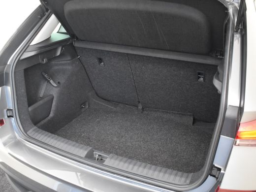 Skoda Kamiq 1.0 TSI 7-DSG Automaat Ambition l Apple Car Play & Android Auto l DAB l LED koplampen l 16" 10 sp... ActivLease financial lease