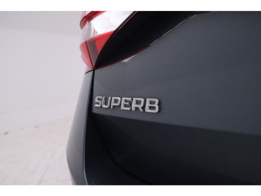 Skoda Superb Combi 1.4 TSI iV Business Edition Plus Navigatie, Climate, Lmv, ActivLease financial lease