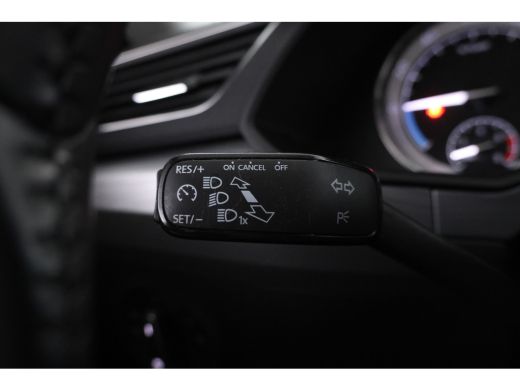 Skoda Superb Combi 1.4 TSI iV Business Edition Plus Navigatie, Climate, Lmv, ActivLease financial lease