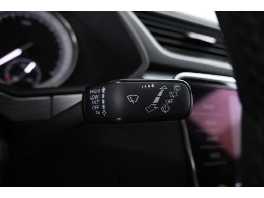 Skoda Superb Combi 1.4 TSI iV Business Edition Plus Navigatie, Climate, Lmv, ActivLease financial lease