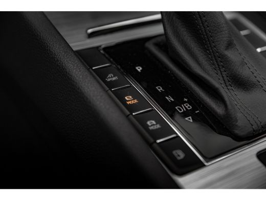 Skoda Superb Combi 1.4TSI PHEV 218pk Business Edition | Panoramadak | Trekhaak | Adaptive Cruise | Achteruitri... ActivLease financial lease