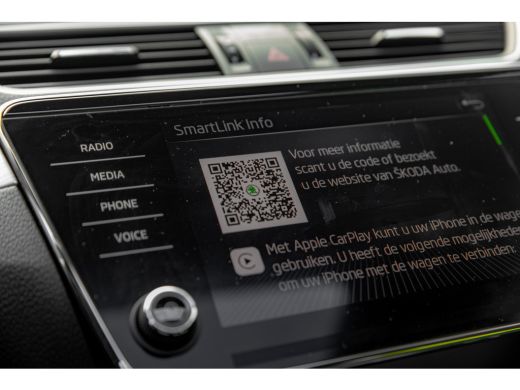 Skoda Superb Combi 1.4TSI PHEV 218pk Business Edition | Panoramadak | Trekhaak | Adaptive Cruise | Achteruitri... ActivLease financial lease