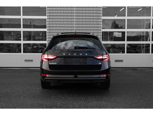 Skoda Superb Combi 1.4TSI PHEV 218pk Business Edition | Panoramadak | Trekhaak | Adaptive Cruise | Achteruitri... ActivLease financial lease