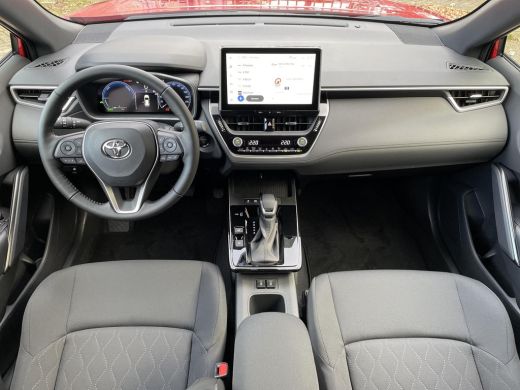 Toyota Corolla Cross Hybrid 140 Dynamic ActivLease financial lease
