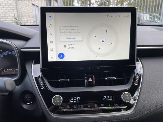 Toyota Corolla Cross Hybrid 140 Dynamic ActivLease financial lease