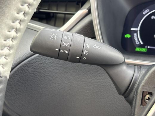 Toyota Corolla Cross Hybrid 140 Style | Navigatie | Apple CarPlay/Android auto | Verwarmde voorstoelen en stuur | Elek... ActivLease financial lease