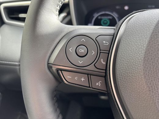 Toyota Corolla Cross Hybrid 140 Style | Navigatie | Apple CarPlay/Android auto | Verwarmde voorstoelen en stuur | Elek... ActivLease financial lease