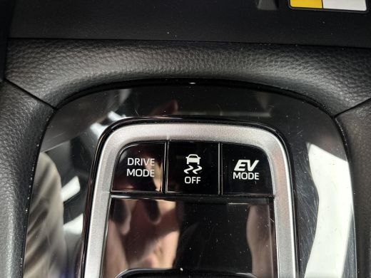 Toyota Corolla Cross Hybrid 140 Style | Navigatie | Apple CarPlay/Android auto | Verwarmde voorstoelen en stuur | Elek... ActivLease financial lease