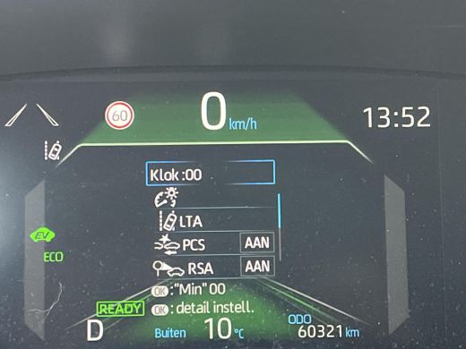 Toyota Yaris Cross 1.5 Hybrid First Edition | Trekhaak | Navigatie | LED koplampen | Keyless entry | Carplay | ActivLease financial lease