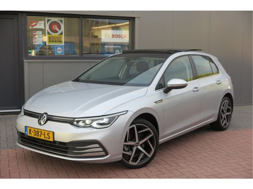 Volkswagen Golf 1.5 eTSI 150pk DSG 1st Edition ,. Pano, Virtual cockpit, LED verl. Electr. bestuurdersstoel met m... ActivLease financial lease