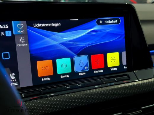 Volkswagen Golf 8 2.0 TSI R 4Motion Performance Akrapovic|Leder|HUD|H/K|Memory|BTW ActivLease financial lease