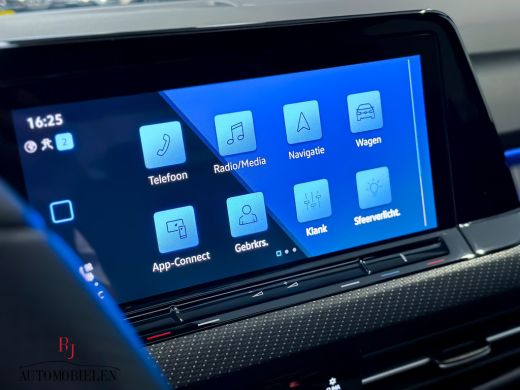 Volkswagen Golf 8 2.0 TSI R 4Motion Performance Akrapovic|Leder|HUD|H/K|Memory|BTW ActivLease financial lease