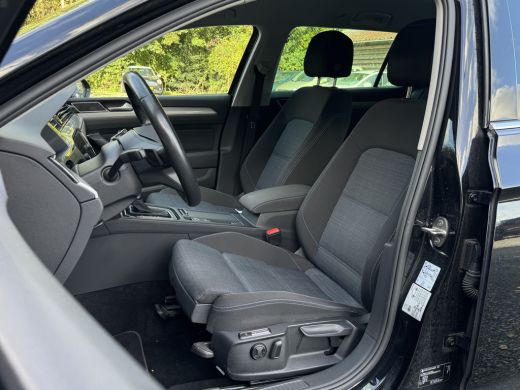 Volkswagen Passat Variant 218PK DSG HYBRID GTE BUSINESS CAMERA/NAVI/IQ-LIGHT ActivLease financial lease