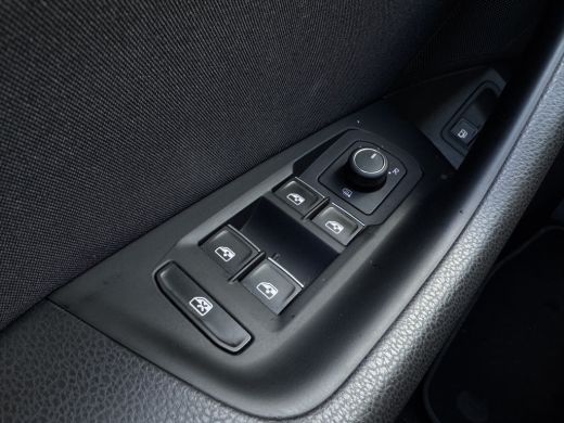 Volkswagen Passat Variant 218PK DSG HYBRID GTE BUSINESS CAMERA/NAVI/IQ-LIGHT ActivLease financial lease