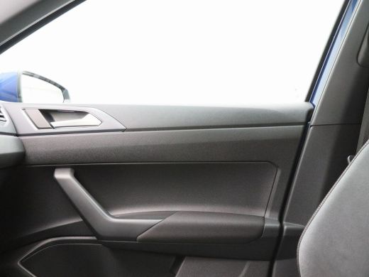 Volkswagen Polo 1.0 TSi 110 Pk Automaat R-Line | Adaptive Cruise | Privacy Glass | CarPlay | Bluetooth | 16 Inch ... ActivLease financial lease