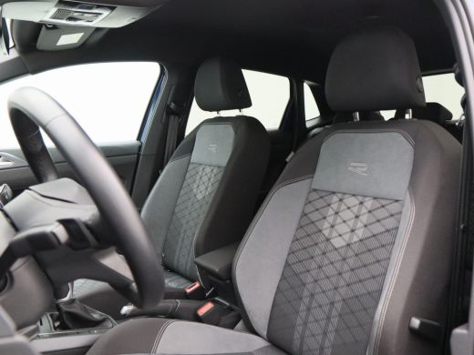 Volkswagen Polo 1.0 TSi 110 Pk Automaat R-Line | Adaptive Cruise | Privacy Glass | CarPlay | Bluetooth | 16 Inch ... ActivLease financial lease