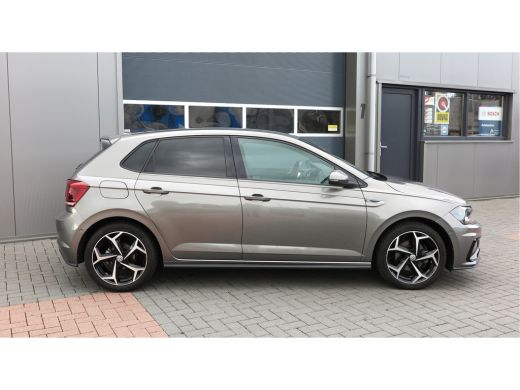 Volkswagen Polo 1.0 TSI 85kw 116pk Highline Business 2xR-Line , Beats audio , PDC, Navi, Carplay, LMV, Cruisecont... ActivLease financial lease