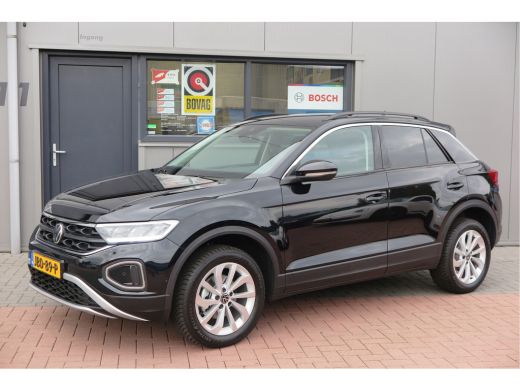 Volkswagen T-Roc 1.5 TSI 150pk DSG Life Edition, Camera,Navigatie,Virtual cockpit, ACC, Carplay ,Keyless ,Led verl... ActivLease financial lease