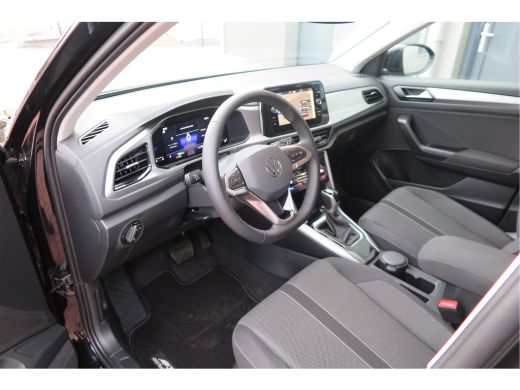 Volkswagen T-Roc 1.5 TSI 150pk DSG Life Edition, Camera,Navigatie,Virtual cockpit, ACC, Carplay ,Keyless ,Led verl... ActivLease financial lease