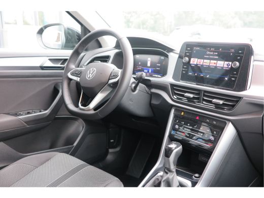 Volkswagen T-Roc 1.5 TSI 150pk DSG Life Edition, Camera,Navigatie,Virtual cockpit, ACC, Carplay ,Keyless ,Led verl... ActivLease financial lease