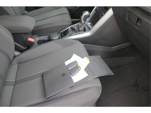 Volkswagen T-Roc 1.5 TSI 150pk DSG Life Edition, Camera,Navigatie,Virtual cockpit, ACC, Carplay ,Keyless ,Led verl... ActivLease financial lease