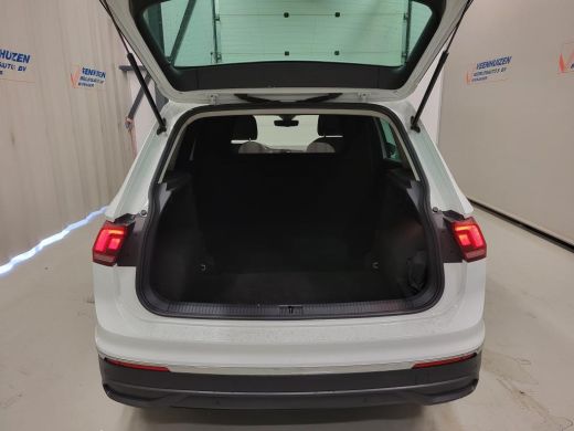 Volkswagen Tiguan 2.0TDI 150pk Automaat Grijs kenteken Euro 6! ActivLease financial lease