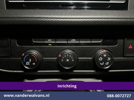 Volkswagen Transporter 2.0 TDI 150pk L2H1 Inrichting Euro6 Airco | Omvormer | Camera | 2500kg Trekhaak | Apple Carplay A... ActivLease financial lease