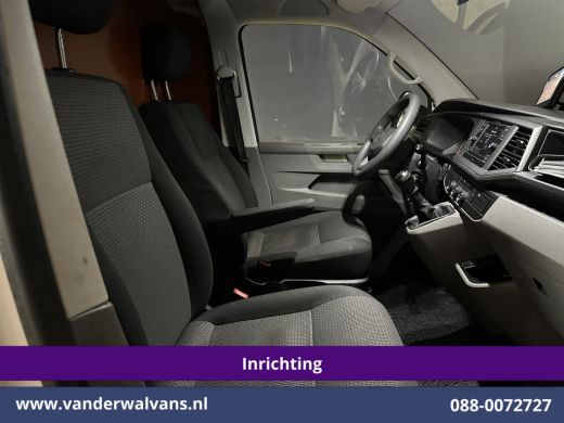 Volkswagen Transporter 2.0 TDI 150pk L2H1 Inrichting Euro6 Airco | Omvormer | Camera | 2500kg Trekhaak | Apple Carplay A... ActivLease financial lease