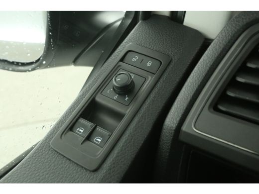 Volkswagen Transporter 2.0 TDI L1H1 | 140PK | Airco | Kasten | Parkeersensoren | Elektrpakket ActivLease financial lease