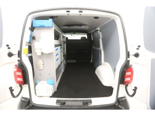 Volkswagen Transporter 2.0 TDI L1H1 | 140PK | Airco | Kasten | Parkeersensoren | Elektrpakket ActivLease financial lease