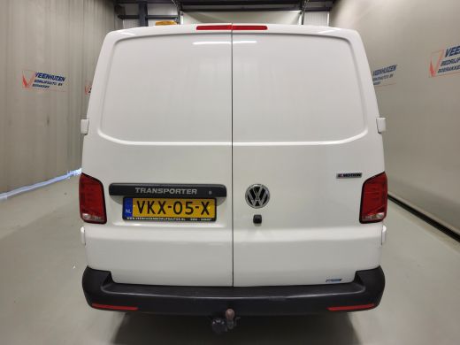 Volkswagen Transporter 2.0TDI 150pk L2/H1 4-Motion Euro 6! ActivLease financial lease