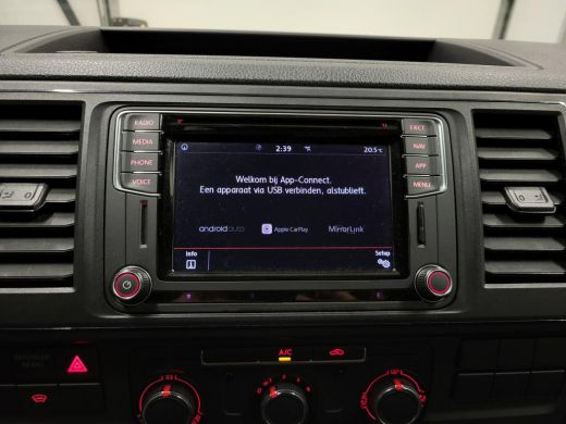 Volkswagen Transporter 2.0TDI 150pk L2/H1 Automaat Euro 6! ActivLease financial lease