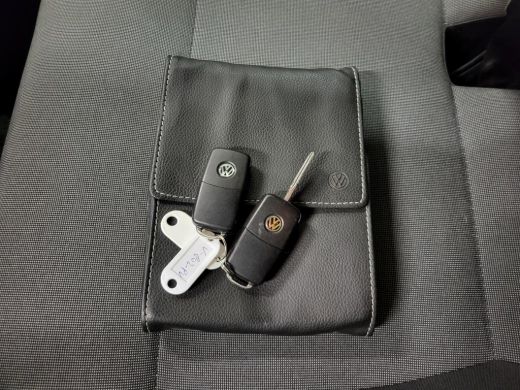 Volkswagen Transporter 2.0TDI L2/H1 Dubbele Cabine Trekhaak Euro 6! ActivLease financial lease